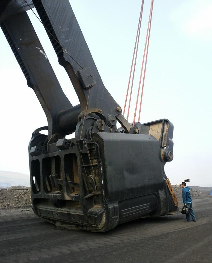 中國(guó)最大挖掘機(jī)